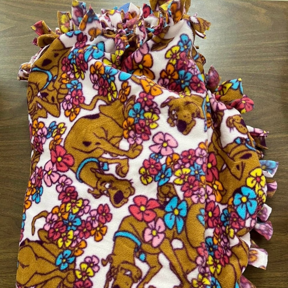 Scooby-Doo Tie-Blanket